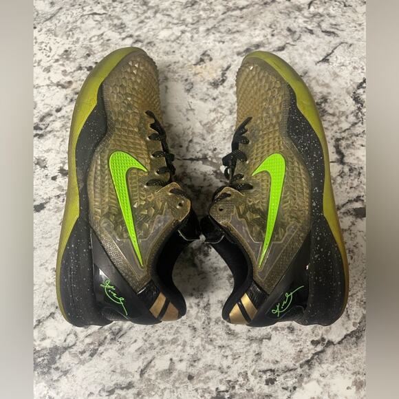 Nike Kobe 8 System 2013 \'Christmas\' 639522-001 Basketball Shoes Size  7Y main image 6